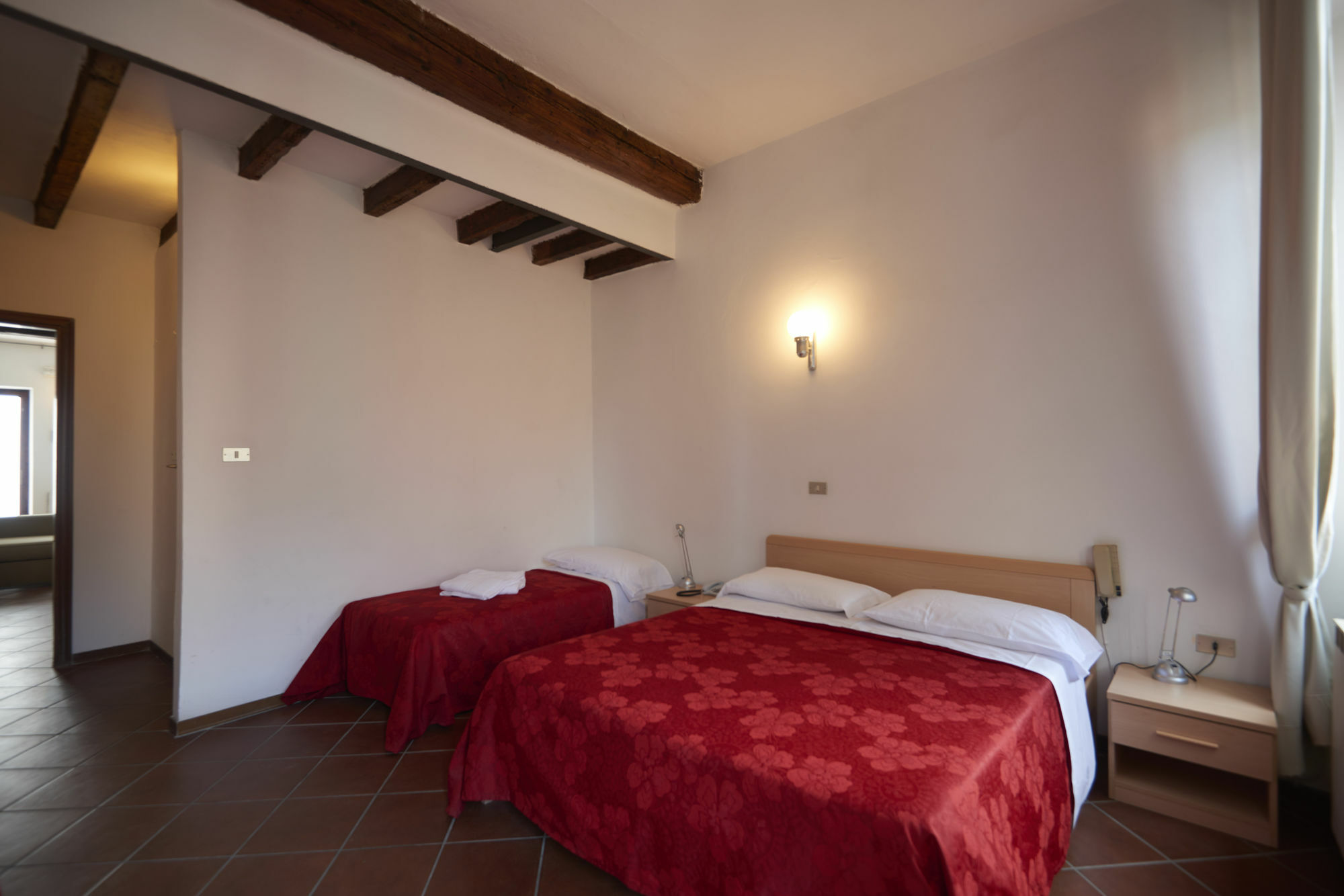 Отель Residenza Accademia Мантуя Экстерьер фото